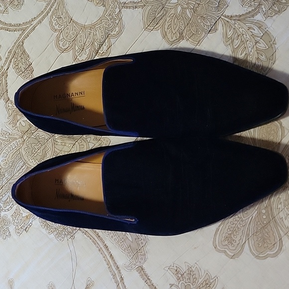 Magnanni for Neiman Marcus velvet size 11.5 - Picture 2 of 9